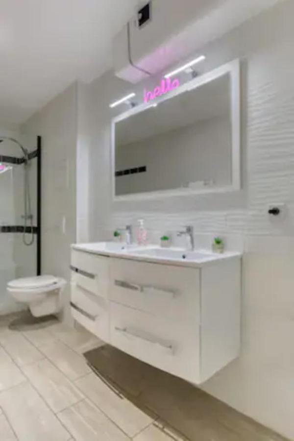 Suite Marilyn Monroe & Spa - 4P - Proche Disney Montry Exterior foto